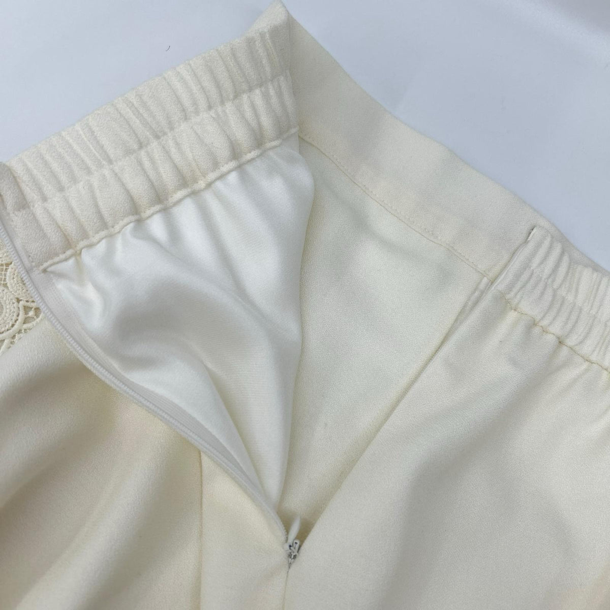 ADORE アドーア 531-5220014 25AW エクリュ ウールアムンゼンスカート スカート