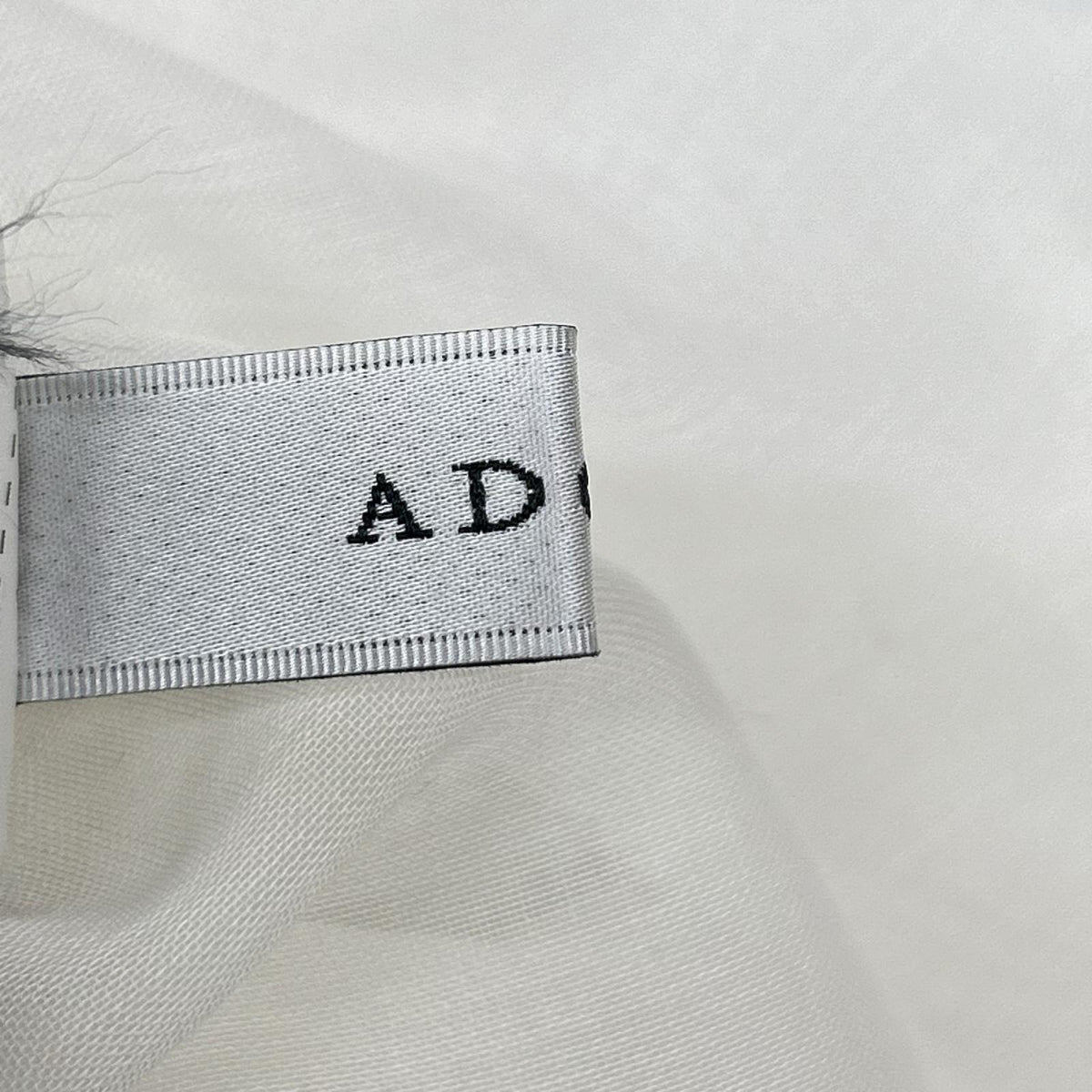 ADORE アドーア 531-5110408 25SS ホワイト ソフトオーガンジーブラウス トップス