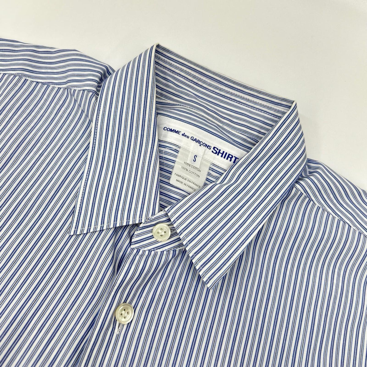 COMMEdesGARCONS SHIRT コムデギャルソンシャツ フランス製 CDGS7ST ライトブルー FOREVER S/S STRIPE SHIRT トップス