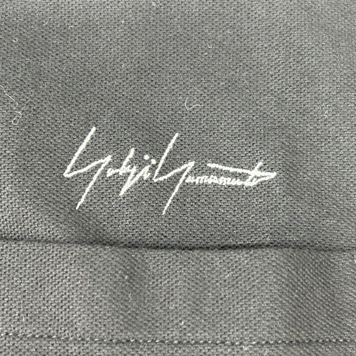 BLACK Scandal Yohji Yamamoto ブラックスキャンダルヨウジヤマモト HZ-T36-083 ブラック 鹿の子 ポケットロゴ刺繍半袖ポロシャツ トップス