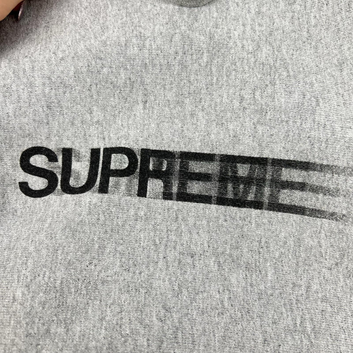 Supreme シュプリーム グレー Motion Logo Hooded Sweatshirt フーディ トップス
