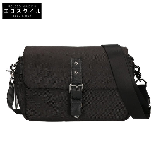 ONA オーエヌエー 【美品】5-014NYL Bowery バワリー ナイロン カメラバッグ/ ショルダーバッグ