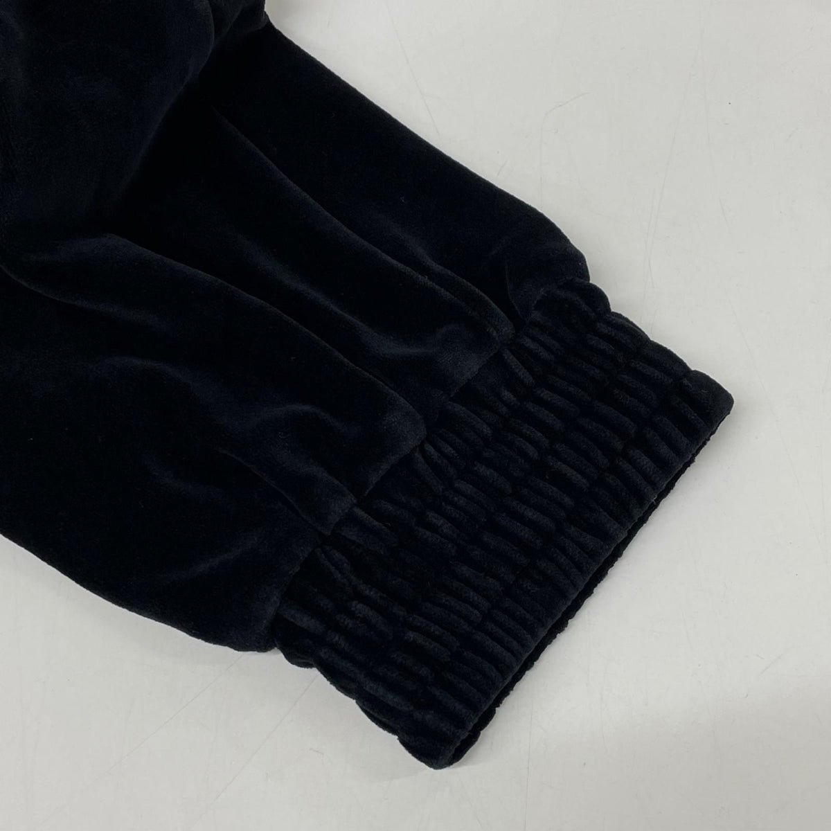GUCCI グッチ 615811 19年 ブラック ベロア トラックパンツ ボトムス
