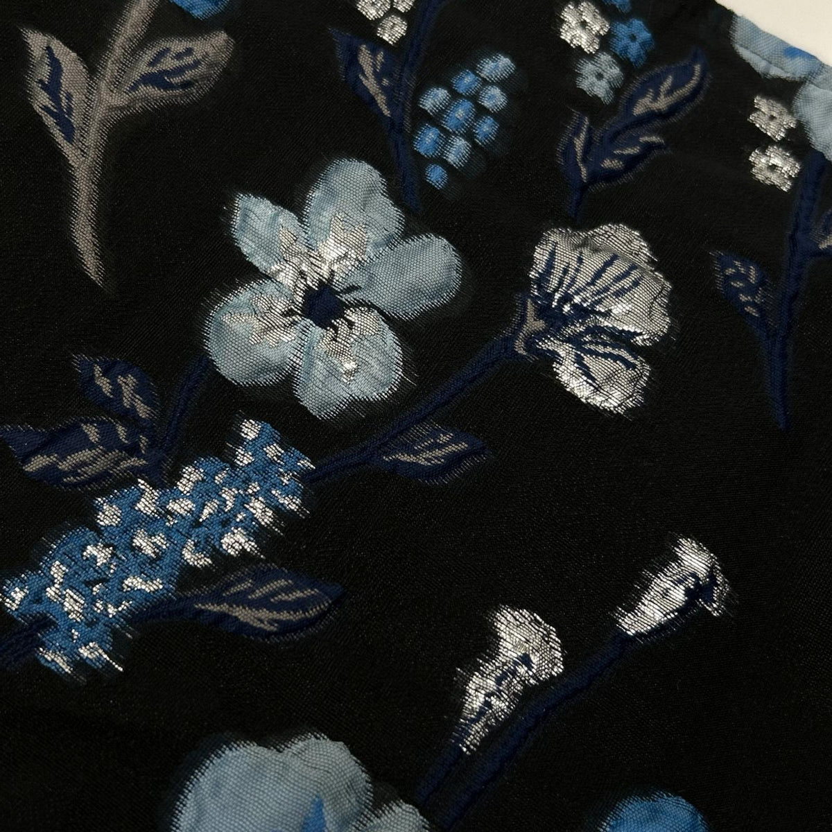 Rene ルネ 6234110 22AW ブラック×ブルー 花柄Aラインフレアスカート スカート