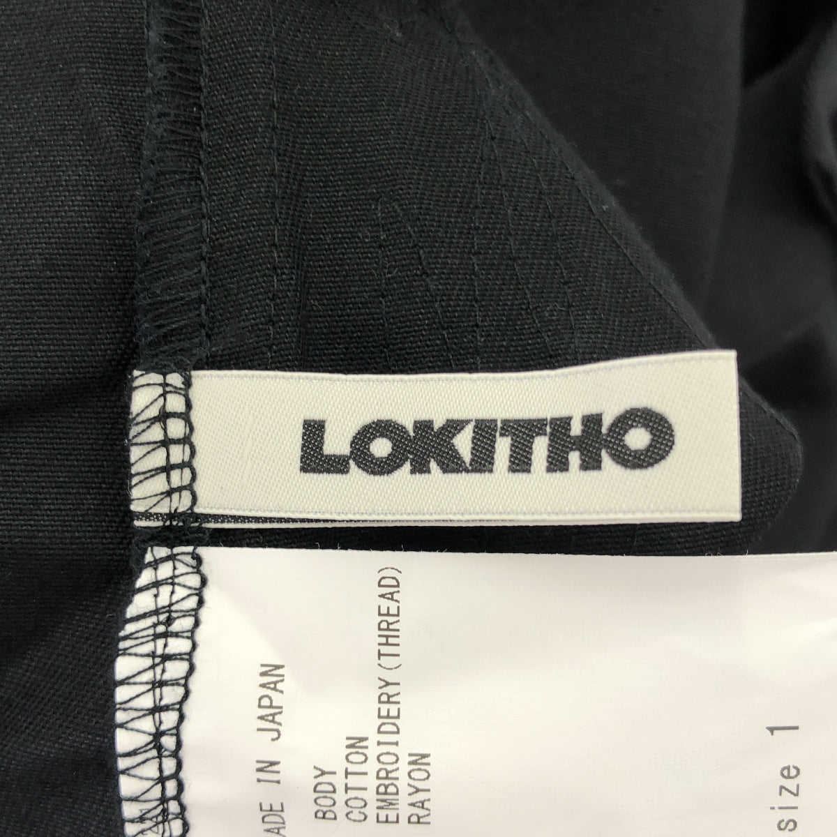 LOKITHO ロキト ブラック サイド花柄刺繍 2タック ワイドパンツ ボトムス