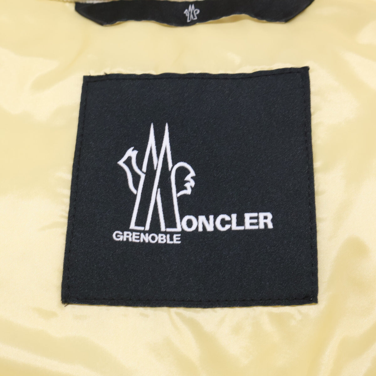 MONCLER モンクレール GRENOBLE 24SS SORAPIS ソラピス 軽量ナイロン ヨーク切り替え ダウンベスト ジャケット