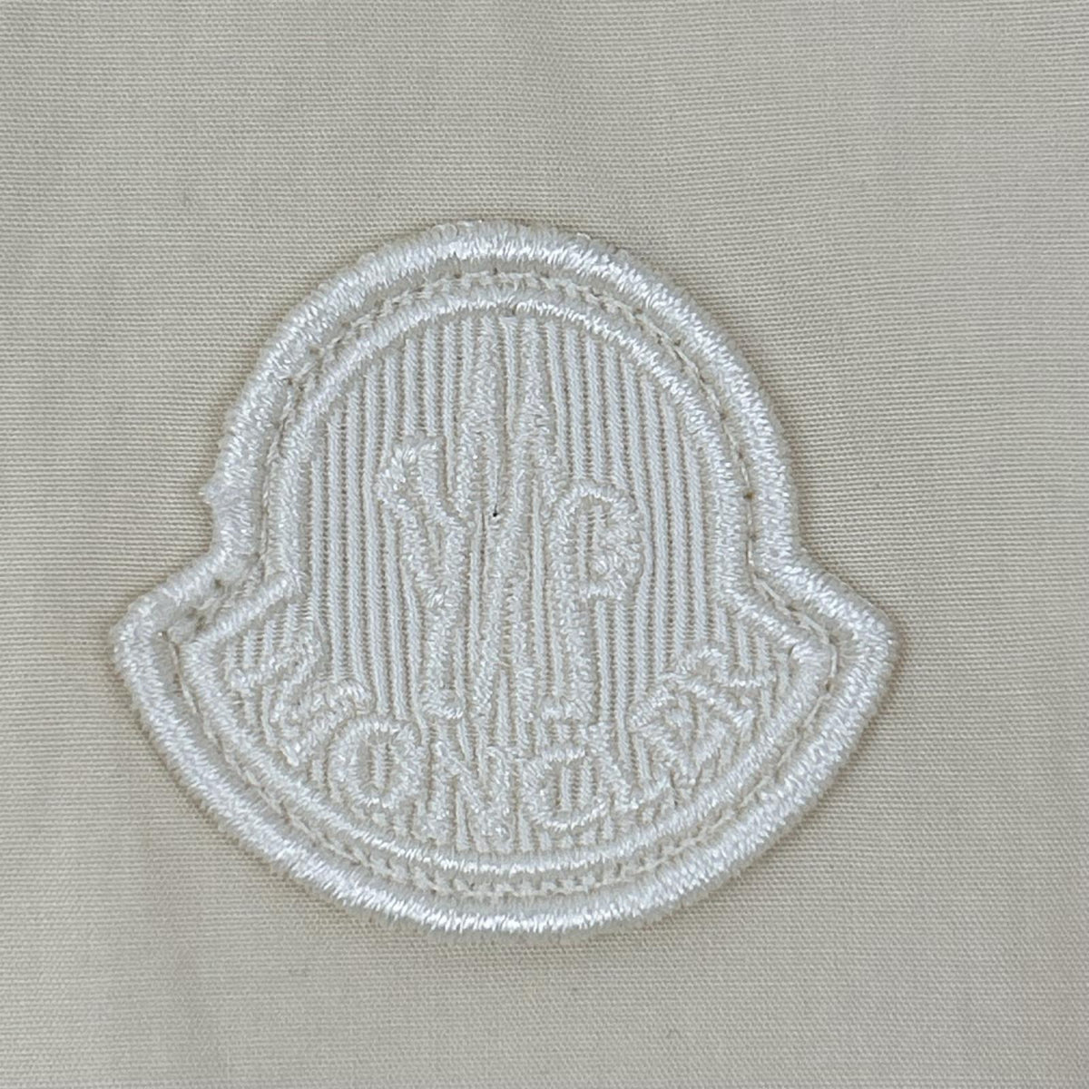 MONCLER モンクレール 23SS SHIRT アイボリー コットン ロゴワッペン ジップアップシャツジャケット ジャケット