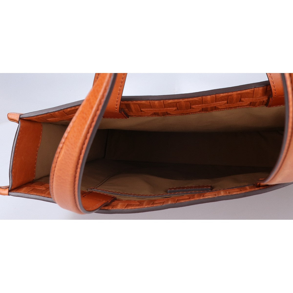 土屋鞄製造所 土屋鞄製造所 新品同様 A25P00248400121 バケッタミリングカーフ TSUCHIYA ボックストート シグネチャーレイズド トートバッグ