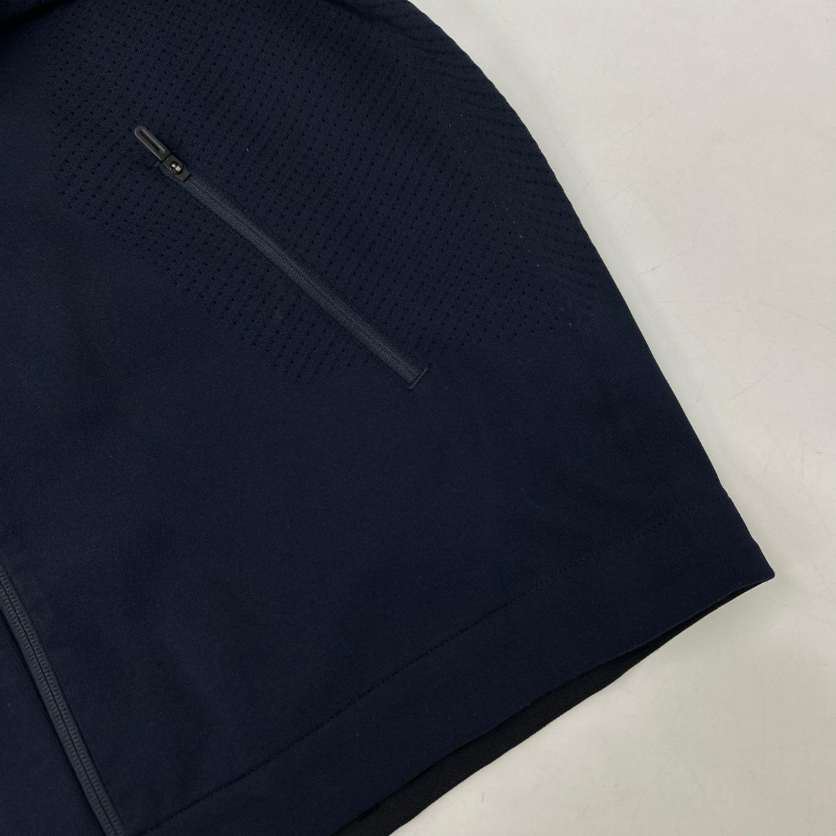 DESCENTE デサント DJMXGF12 ネイビー テックジャガード フーディージャケット ジャケット