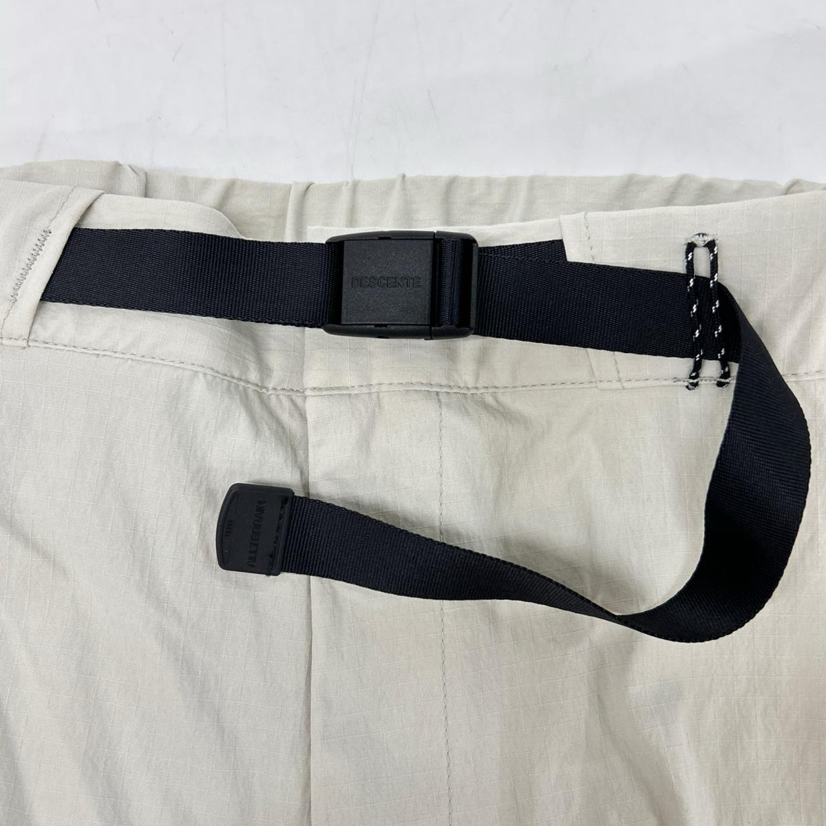 DESCENTE デサント 【ALLTERRAIN】D06SLP06M ライトベージュ コーデュラストレッチリップストップカーゴパンツ ボトムス