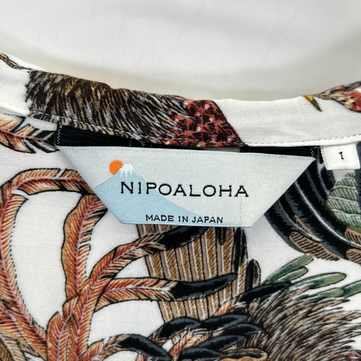 NIPOALOHA ニポアロハ ホワイト 伊藤若冲 GAME COCK/軍鶏 ショートスリーブシャツ トップス