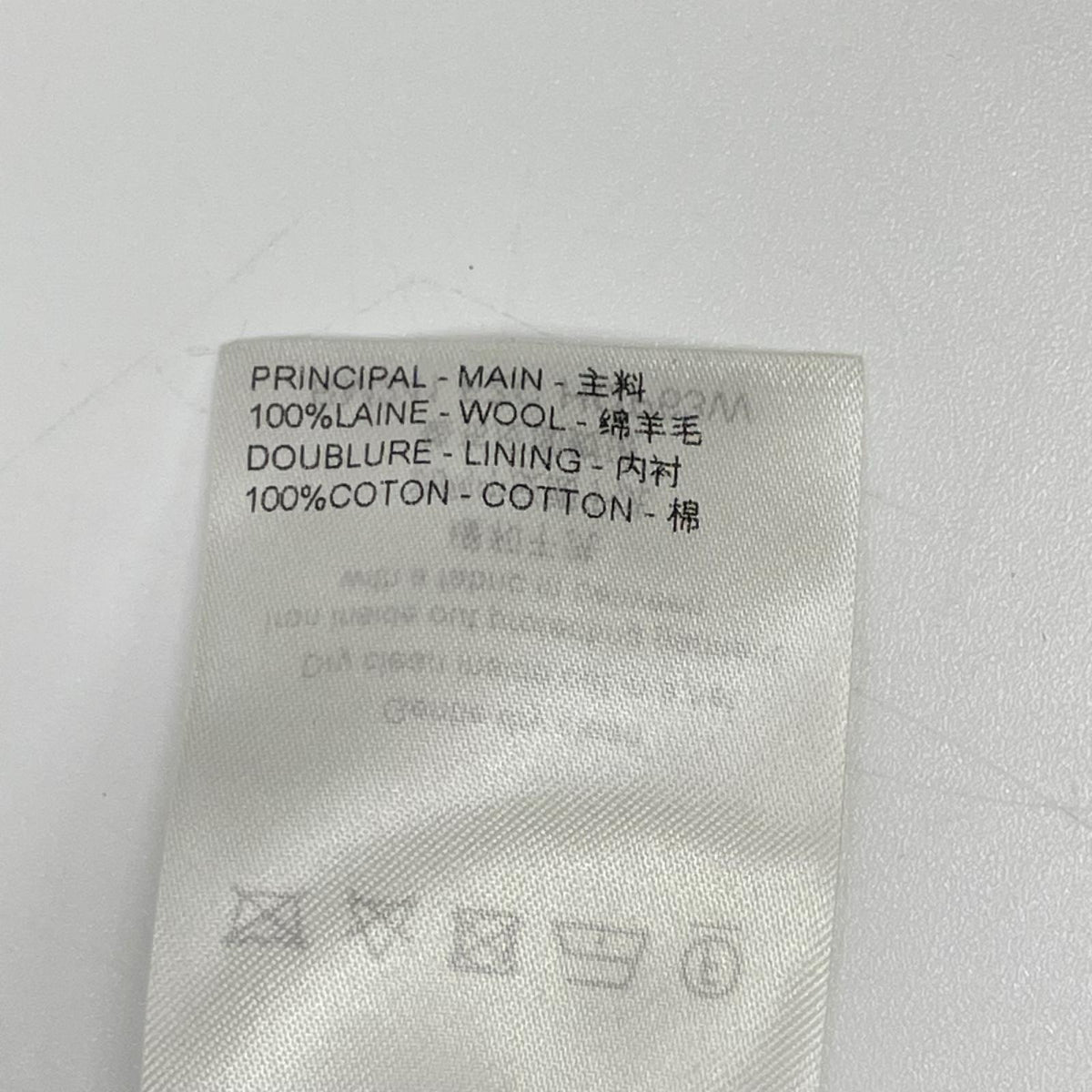 LOUIS VUITTON ルイヴィトン RM241 FZC HQP63W 24SS グリーン センタープレスショートパンツ ボトムス