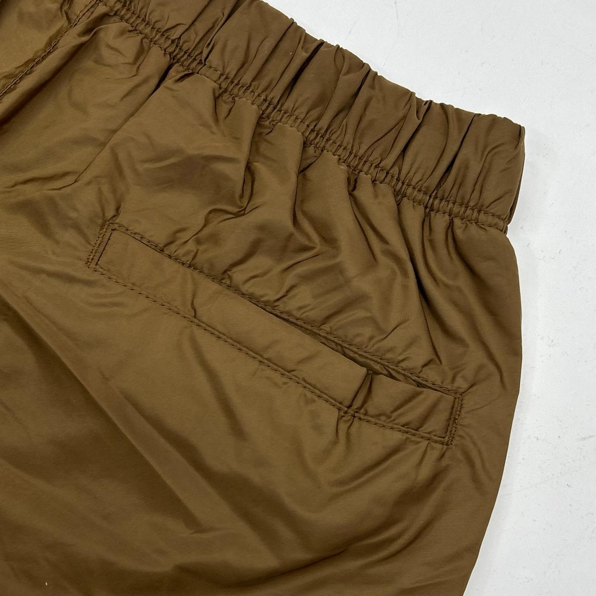 PRADA プラダ UB372 24年 ブラウン Re-Nylon/リナイロン 三角ロゴプレート スイムショーツ ショートパンツ ボトムス