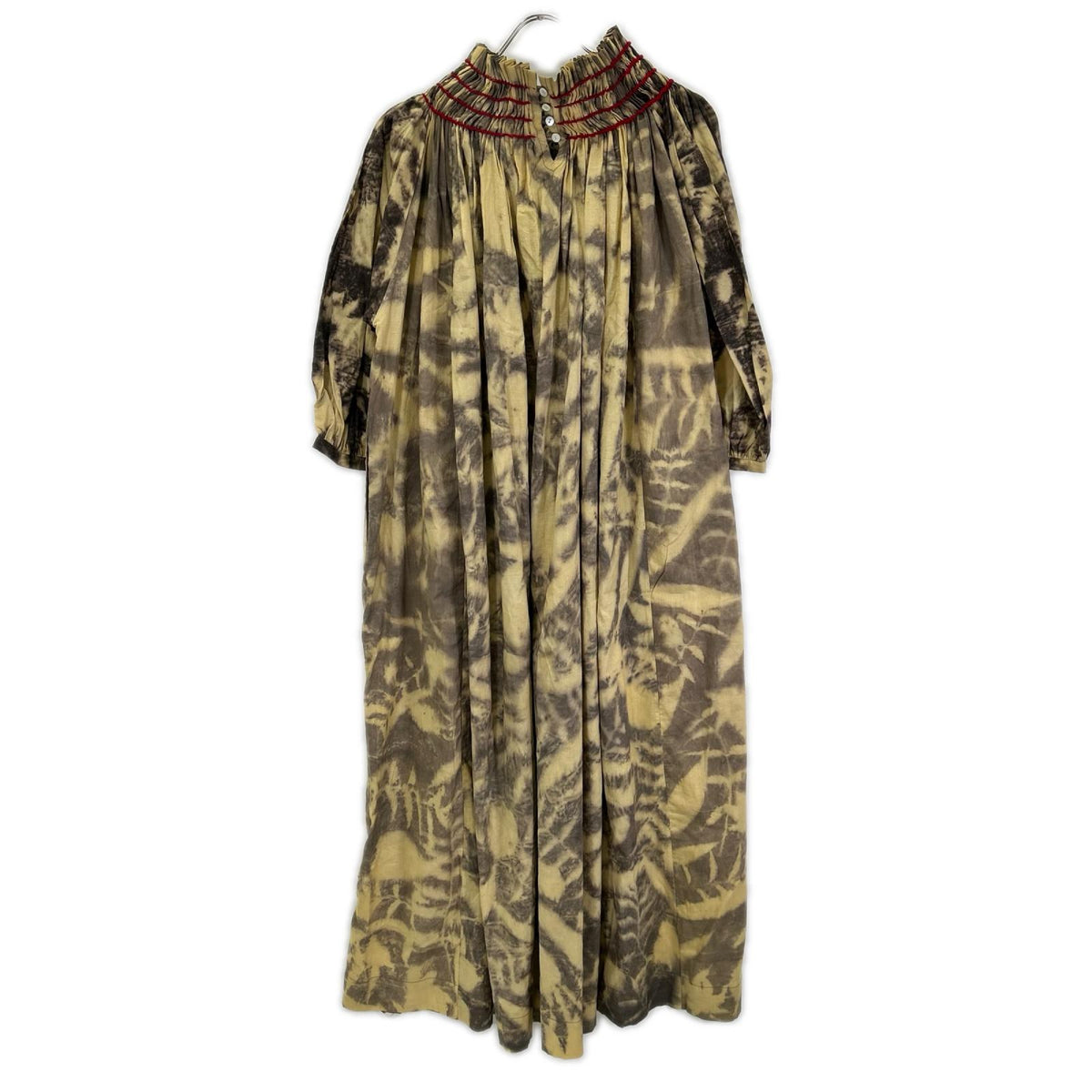 ブラウン リーフハンドプリント CHITRA SMOCKING DRESS ワンピース