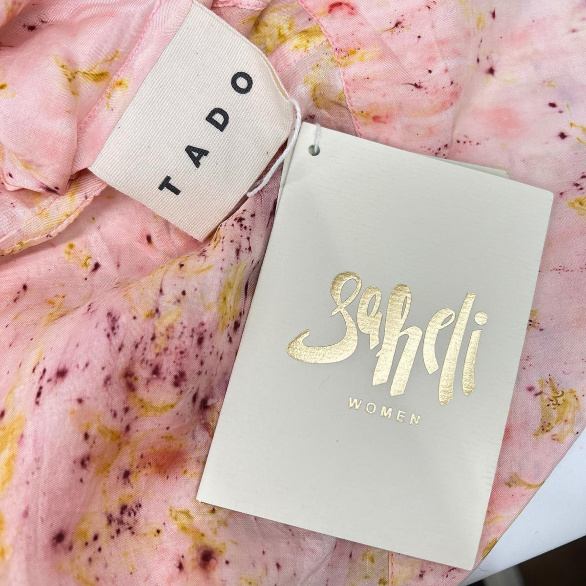 ピンク フラワーハンドプリント PHOOL SILK DRESS ワンピース