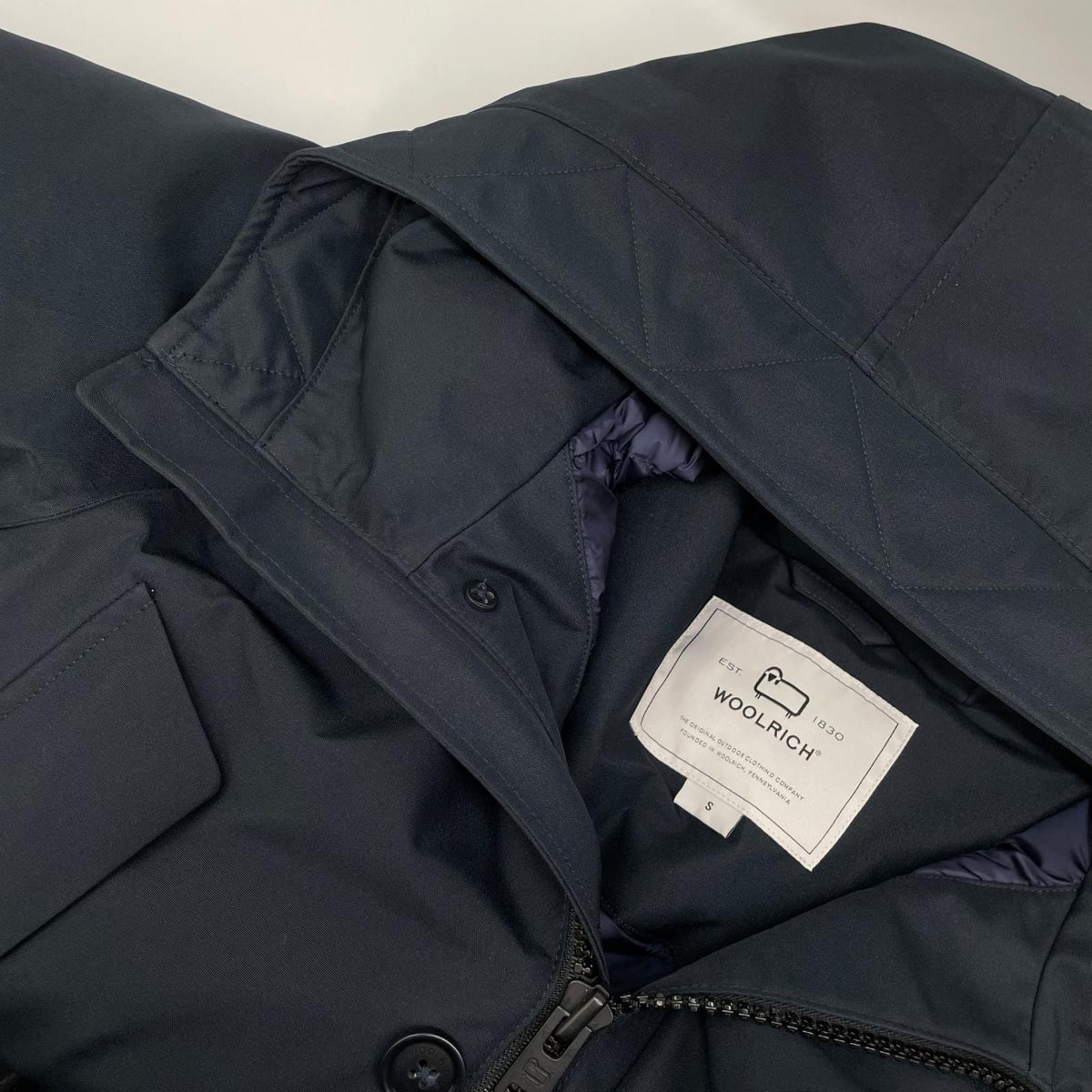 WOOLRICH ウールリッチ WOOU0876 ネイビー ポリエステル GTX MOUNTAIN PARKA/ゴアテックス マウンテンパーカ ジャケット