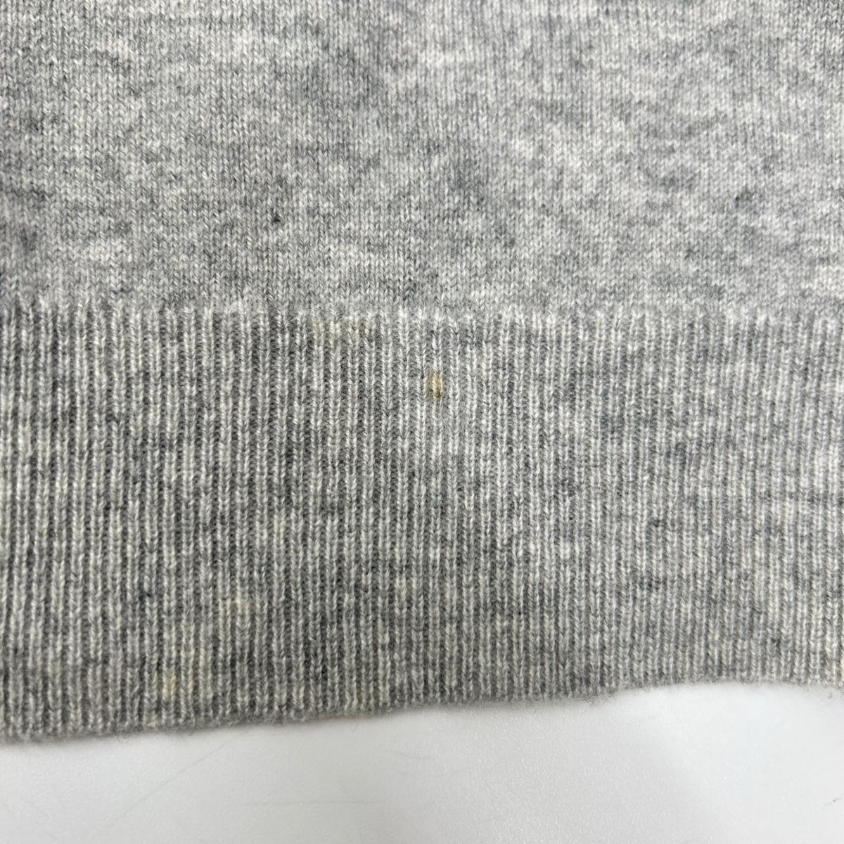 BRUNELLO CUCINELLI ブルネロクチネリ 01886120540 グレー カシミヤ100 クルーネック ニットプルオーバー トップス