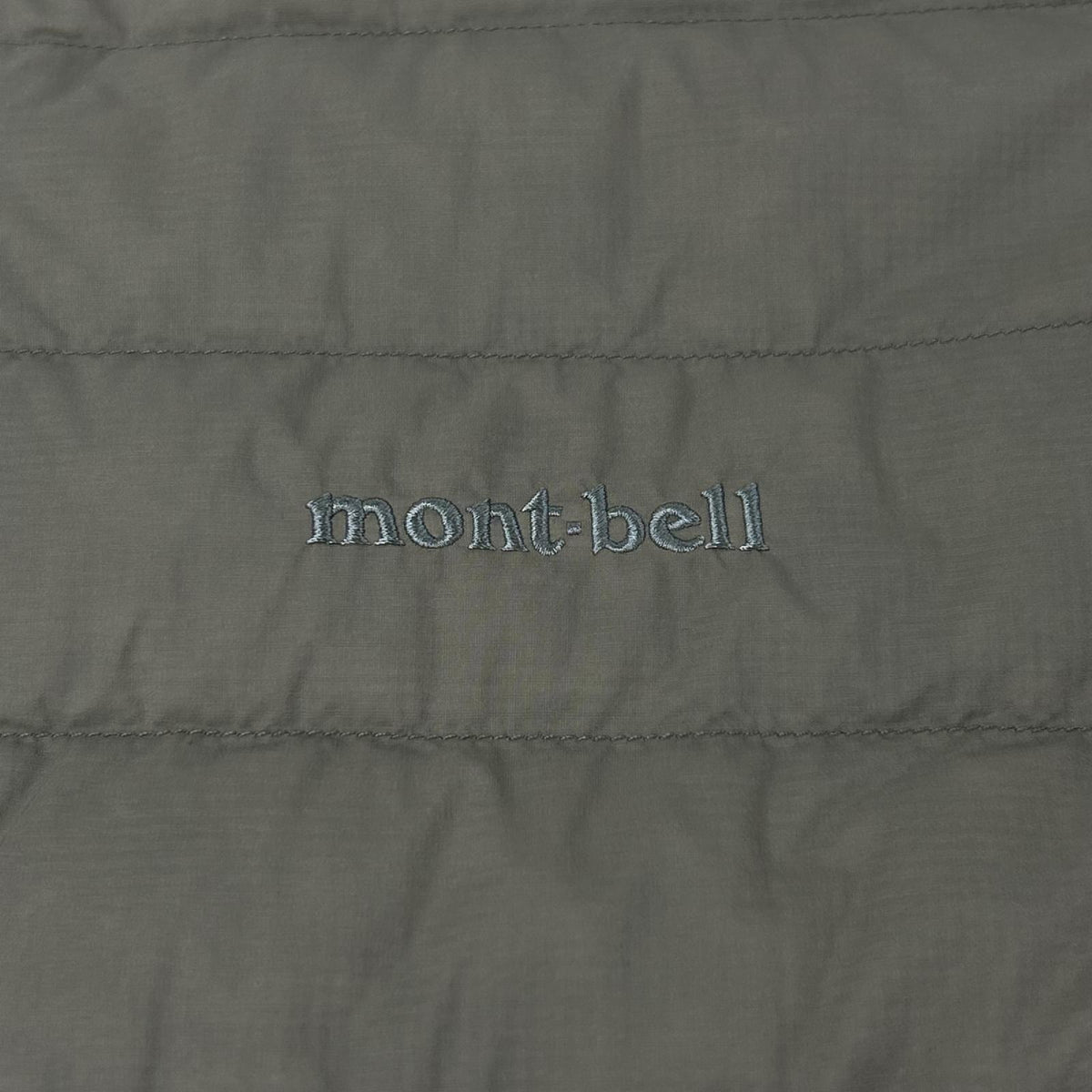 mont-bell モンベル B:MING by BEAMS別注 1601112 グレー ナイロン スペリオダウン ラウンドネックジャケット ジャケット