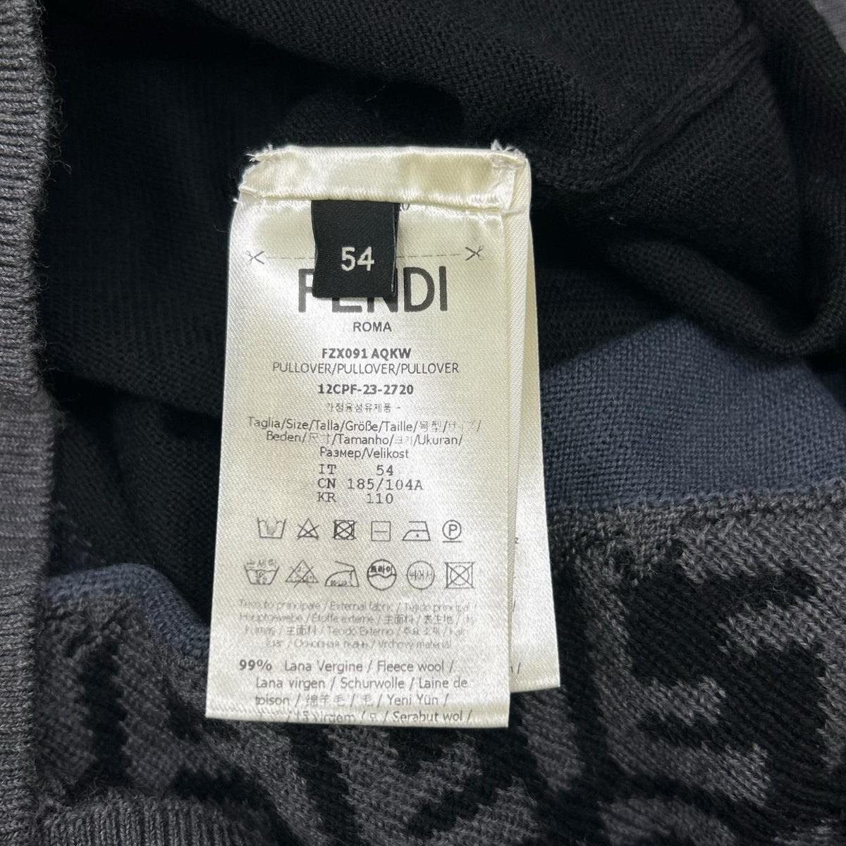 FENDI フェンディ FZX091 AQKW 23AW ブラック ウール アシンメトリーズッカ柄 FF クルーネックニット トップス