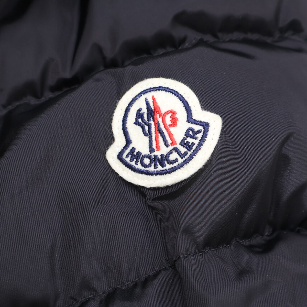 MONCLER モンクレール 【新品同様/24年製】K29541C50210 CHARPAL シャーパル フード付ダウン コート