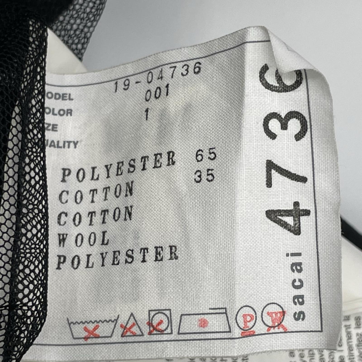 sacai サカイ 19-04736 19SS ブラック 刺繍デザイン アシンメトリープリーツ ノースリーブ トップス
