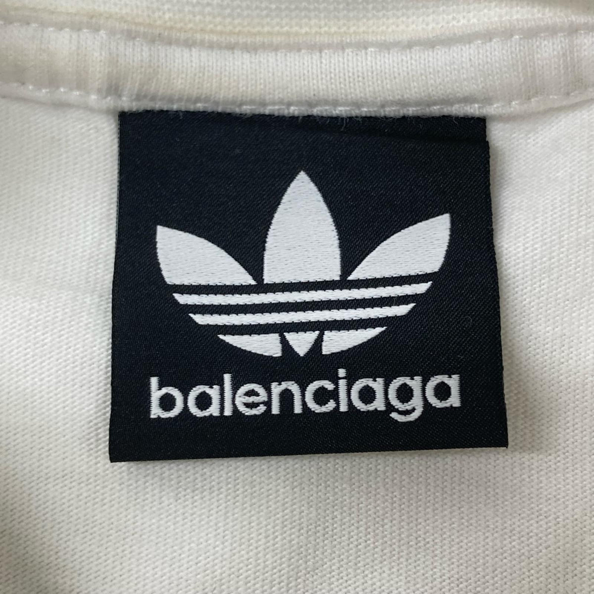 BALENCIAGA バレンシアガ 【×Adidas】723976 22年 ホワイト ロゴ刺繍 クルーネックTシャツ トップス