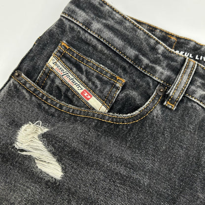 DIESEL ディーゼル A06371 007F6 ブラック D-RISE Straight Jeans ボトムス