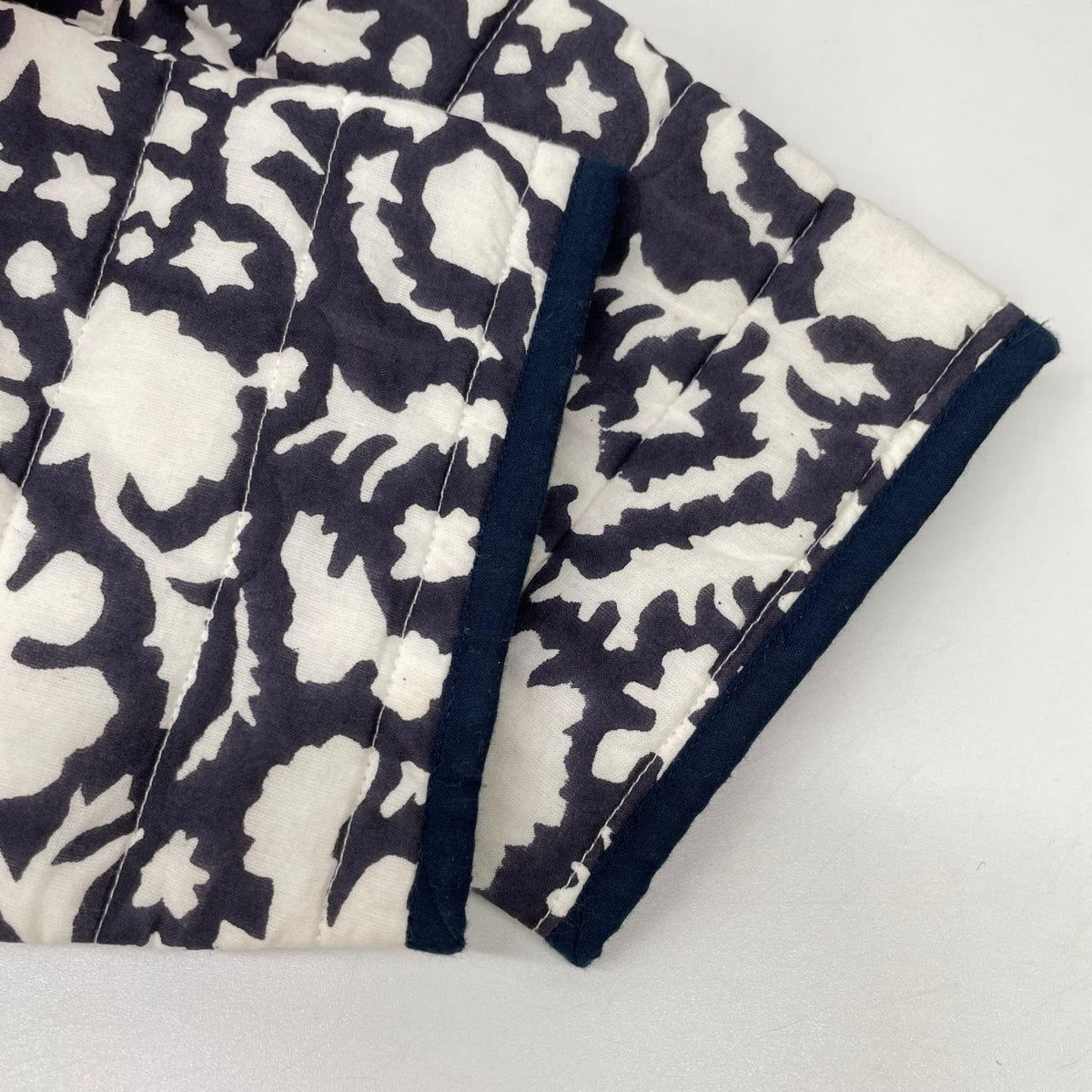 SZ Blockprints エスゼット ブロックプリント ネイビー×レッド NILA&GINGHAM リバーシブルキルティングジャケット ジャケット