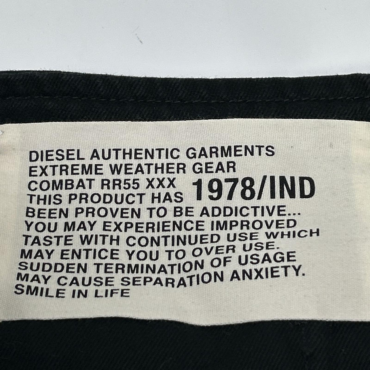 DIESEL ディーゼル ブラック コットン サイドスリット カットオフデザイン ランダムタック ハイウエストワイドパンツ ボトムス