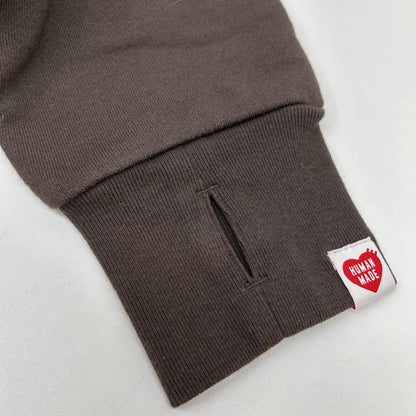 HUMAN MADE ヒューマンメイド ダークグレー×ホワイト コットン混 スプレーロゴ ミリタリークルーネックスウェット トップス