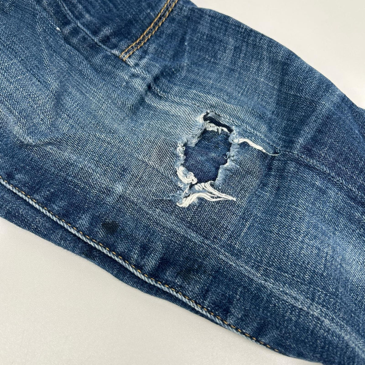 DSQUARED2 ディースクエアード S74LB0714 インディゴ コットン ダメージ加工 ボタンフライ TIDY BIKER JEAN ボトムス