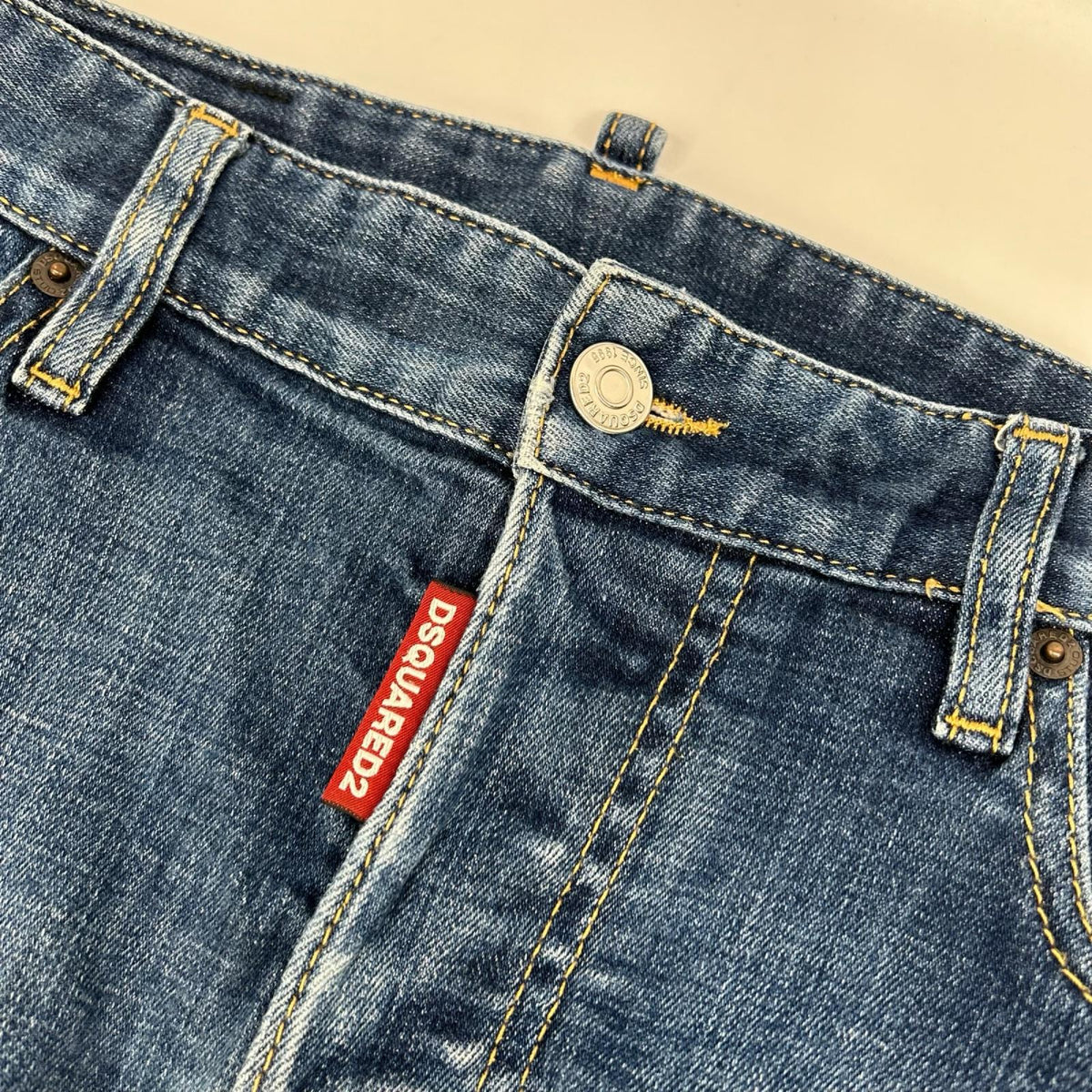 DSQUARED2 ディースクエアード S74LB0714 インディゴ コットン ダメージ加工 ボタンフライ TIDY BIKER JEAN ボトムス