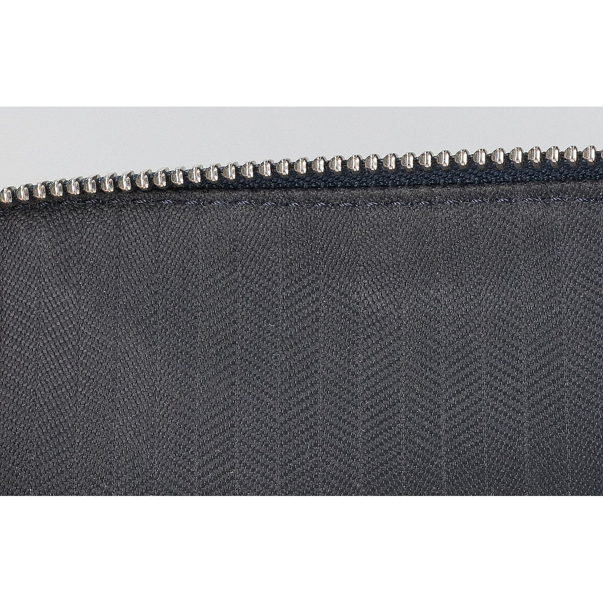 LOEWE ロエベ C660R41X02 ソフトグレインカーフ エンボスアナグラム クロスボディ カメラバッグ ミニ ショルダーバッグ