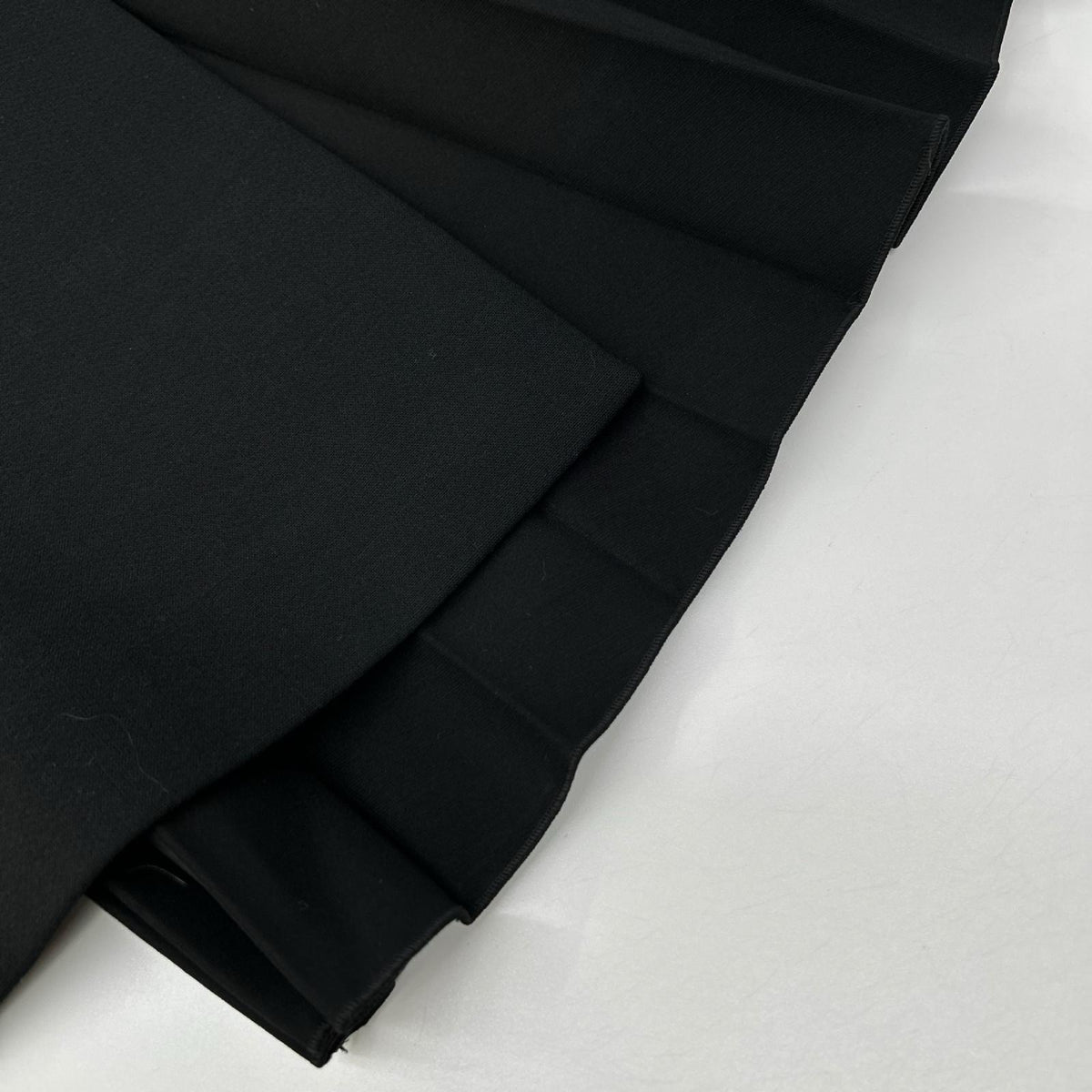 FOXEY フォクシー 37115-ASFI415T Pleats Chic/プリーツシック ブラック ウール混 アシンメトリーミディアムスカート スカート