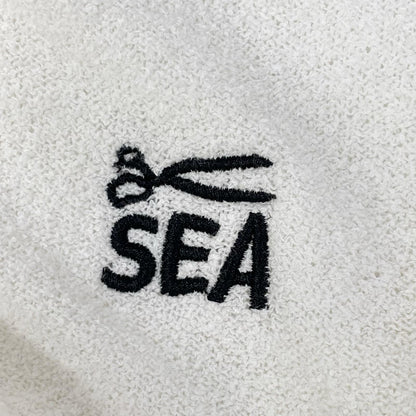 DENHAM デンハム ×WIND AND SEA 01-25-05-52-341 ホワイト シザーロゴ刺繍 Bouclet Pile L/S Tee トップス
