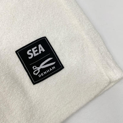DENHAM デンハム ×WIND AND SEA 01-25-05-52-341 ホワイト シザーロゴ刺繍 Bouclet Pile L/S Tee トップス