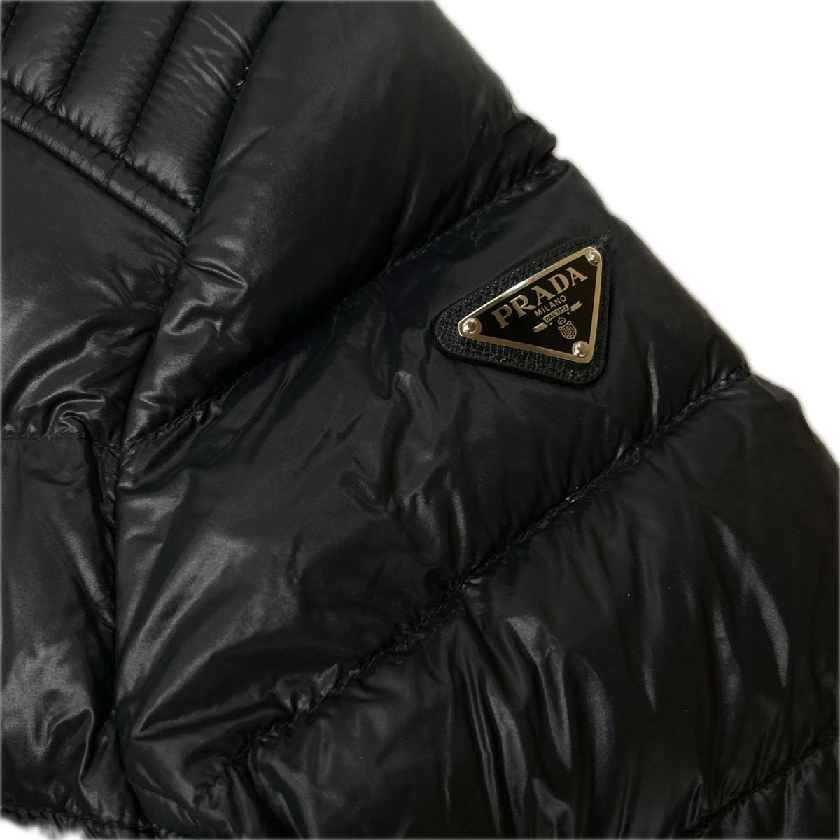 PRADA プラダ SGA654 ブラック トライアングルロゴプレート フーディダウンジャケット ジャケット