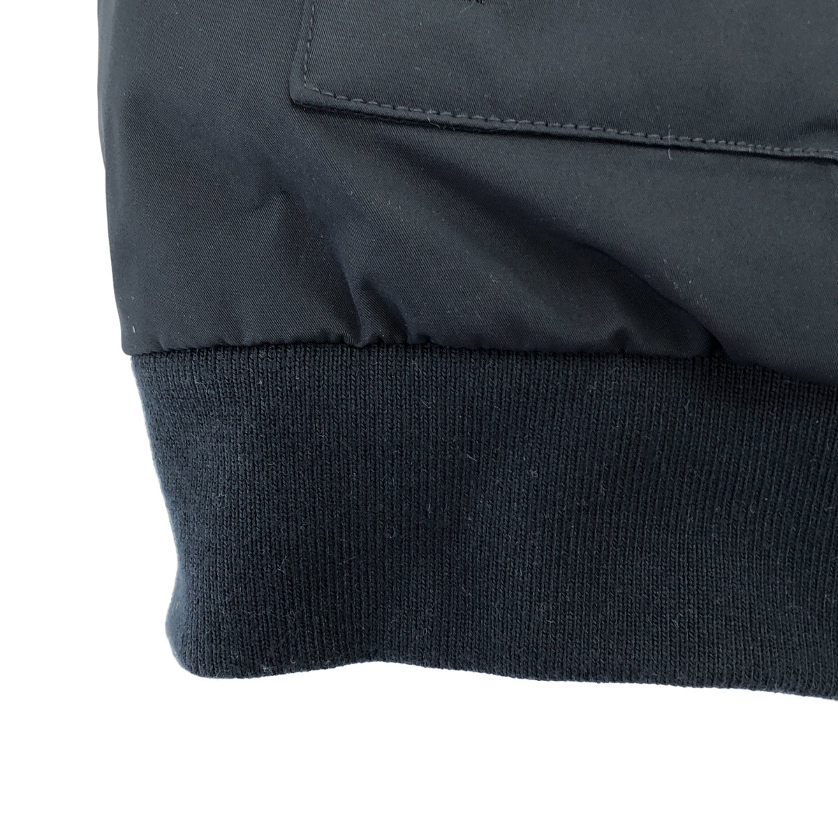 TOMMYHILFIGER トミーヒルフィガー 152AP755 ネイビー 中綿 ダウンジャケット トップス