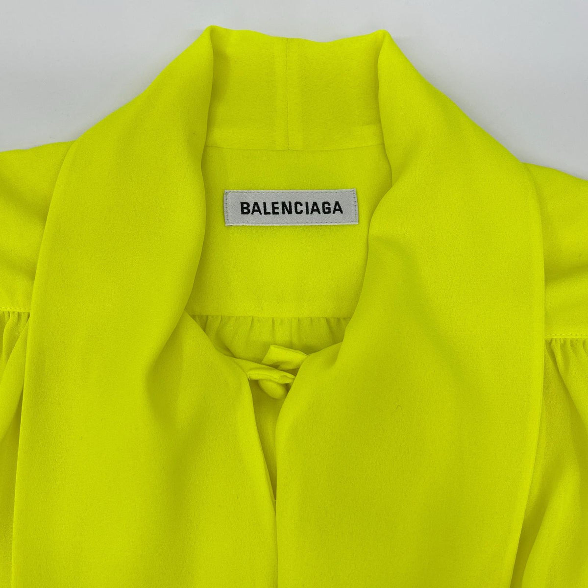 BALENCIAGA バレンシアガ 20年製 602571 ネオンイエロー リボン スカーフ ブラウス トップス