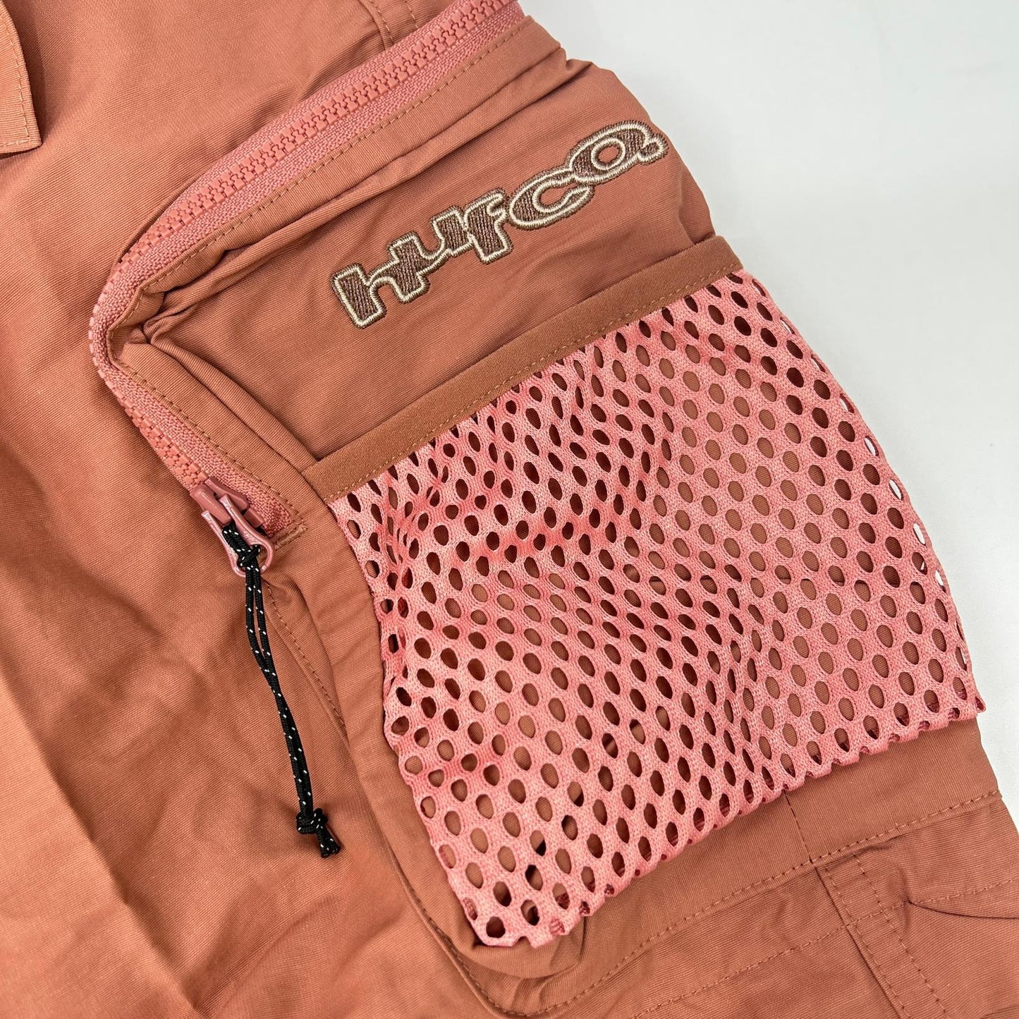 HUF ハフ 24SS ピンク ロゴ カーゴパンツ ボトムス