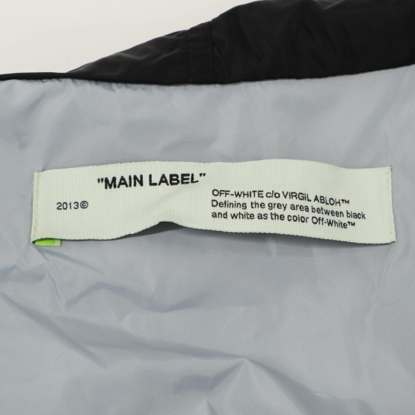 OFF-WHITE オフホワイト 美品 OMEA169E19E06003 UNFINISHED WINDBREAKER ジャケット