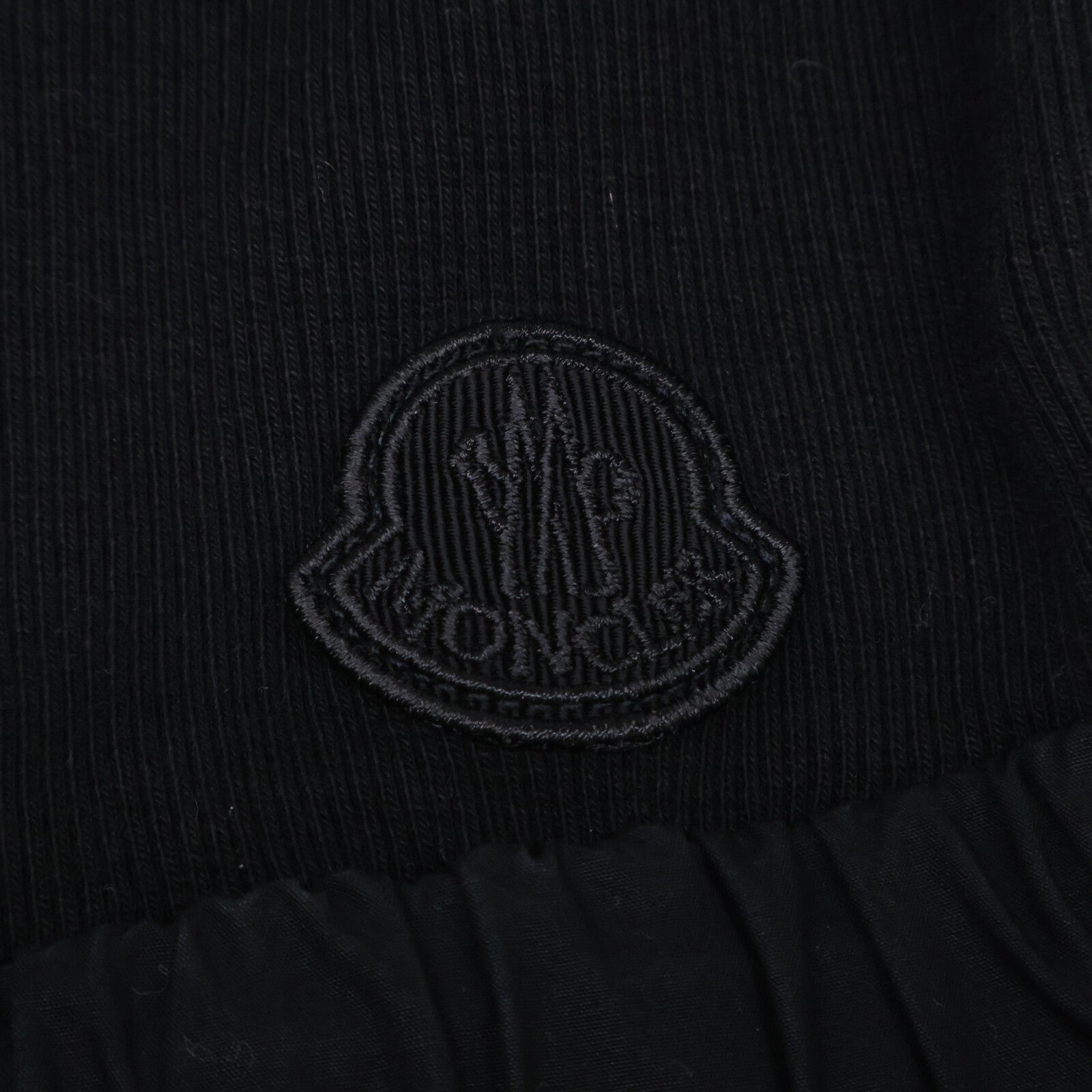 MONCLER モンクレール 23年製 ブラック VESTITO リブニット ノースリーブ ワンピース ワンピース