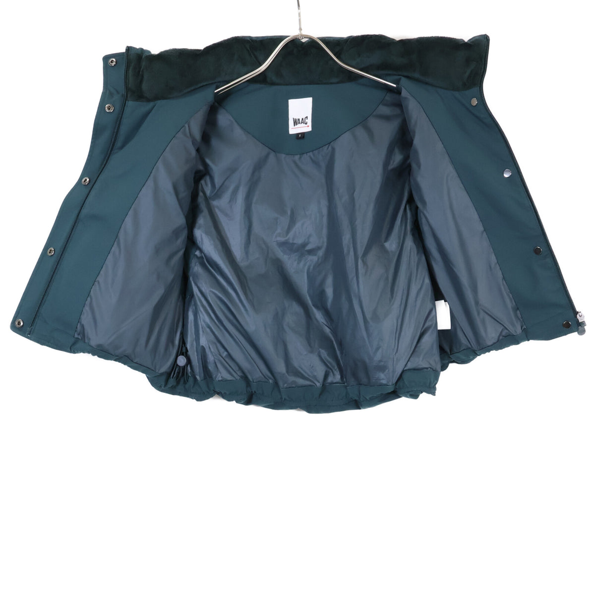 WAAC WAAC green zip-up cropped down vest/shorts matching set suit set