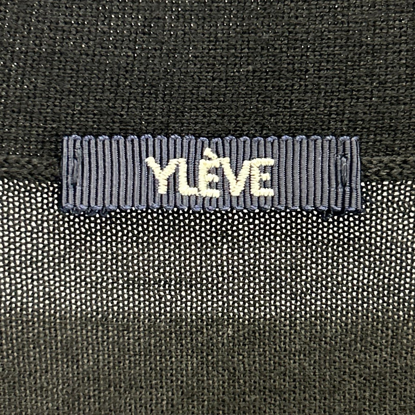 YLEVE イレーヴ ﾌﾞﾗｯｸ ｶｼﾐﾔｼﾙｸ混 ｳｰﾙ ﾛﾝｸﾞ ｶｰﾃﾞｨｶﾞﾝ トップス F