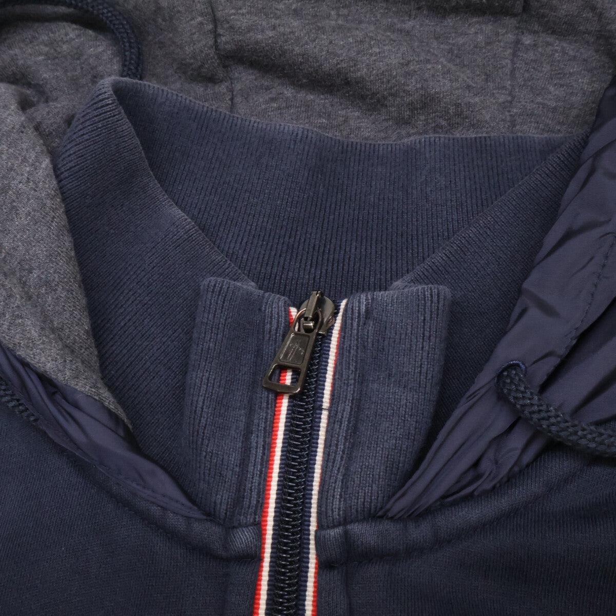 MONCLER モンクレール 320918403300 MAGLIA CARDIGAN コットン/ナイロン切替 ジップアップ フーディジャケット ジャケット