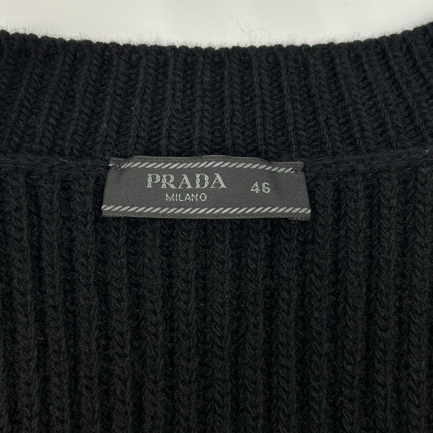 PRADA プラダ UMT409 21年製 ブラック ロゴニットベスト トップス