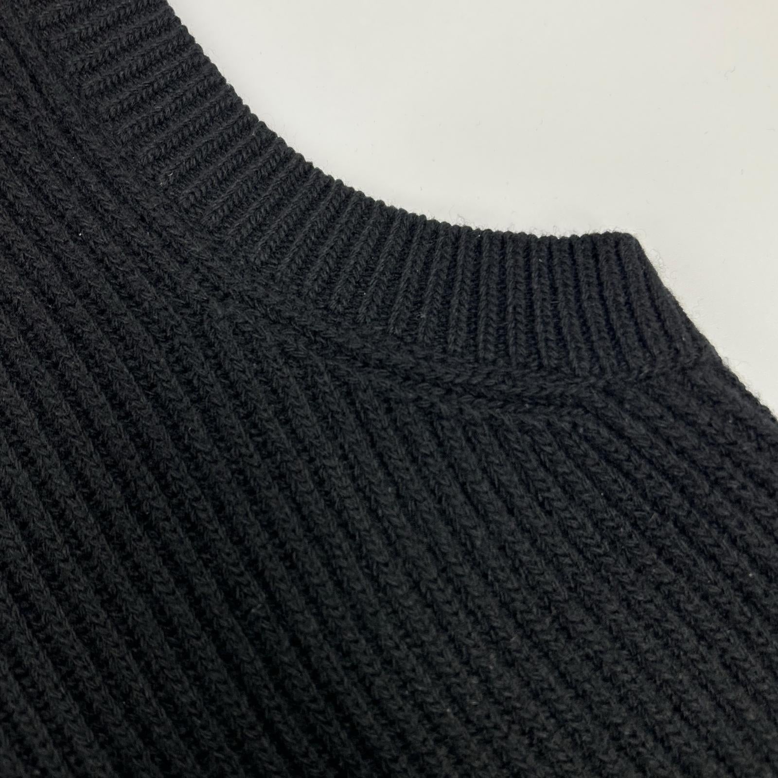 PRADA プラダ UMT409 21年製 ブラック ロゴニットベスト トップス