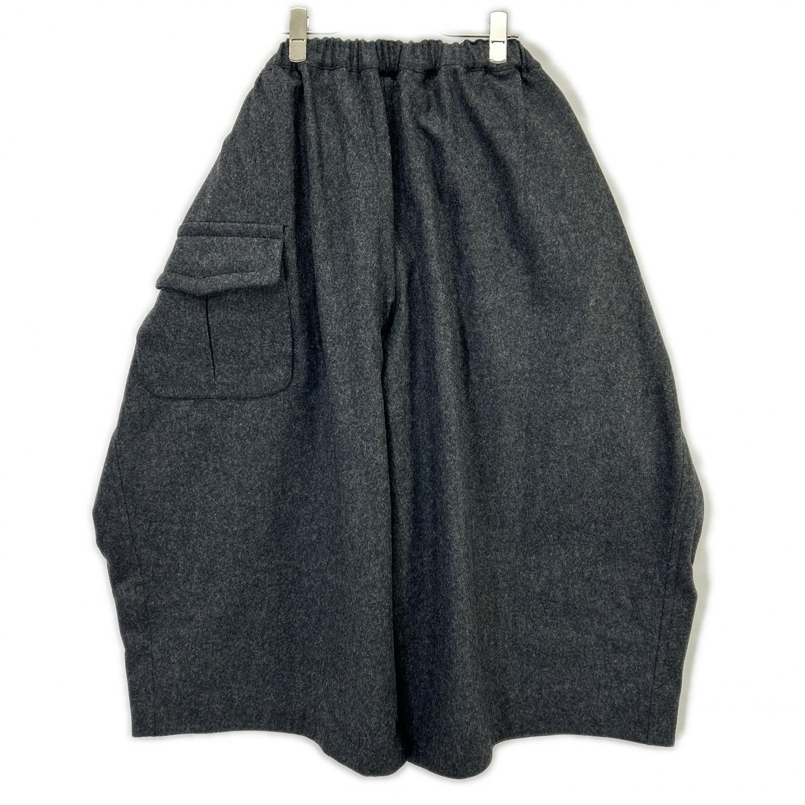 COMMEdesGARCONS COMMEdesGARCONS コムデギャルソンコムデギャルソン（コムコム） RP-P017 25年 グレー ウール Wide Leg Trousers ボトムス