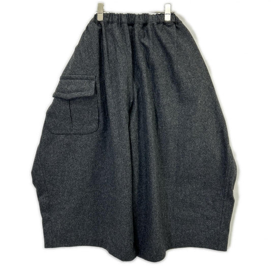 COMMEdesGARCONS COMMEdesGARCONS コムデギャルソンコムデギャルソン（コムコム） RP-P017 25年 グレー ウール Wide Leg Trousers ボトムス