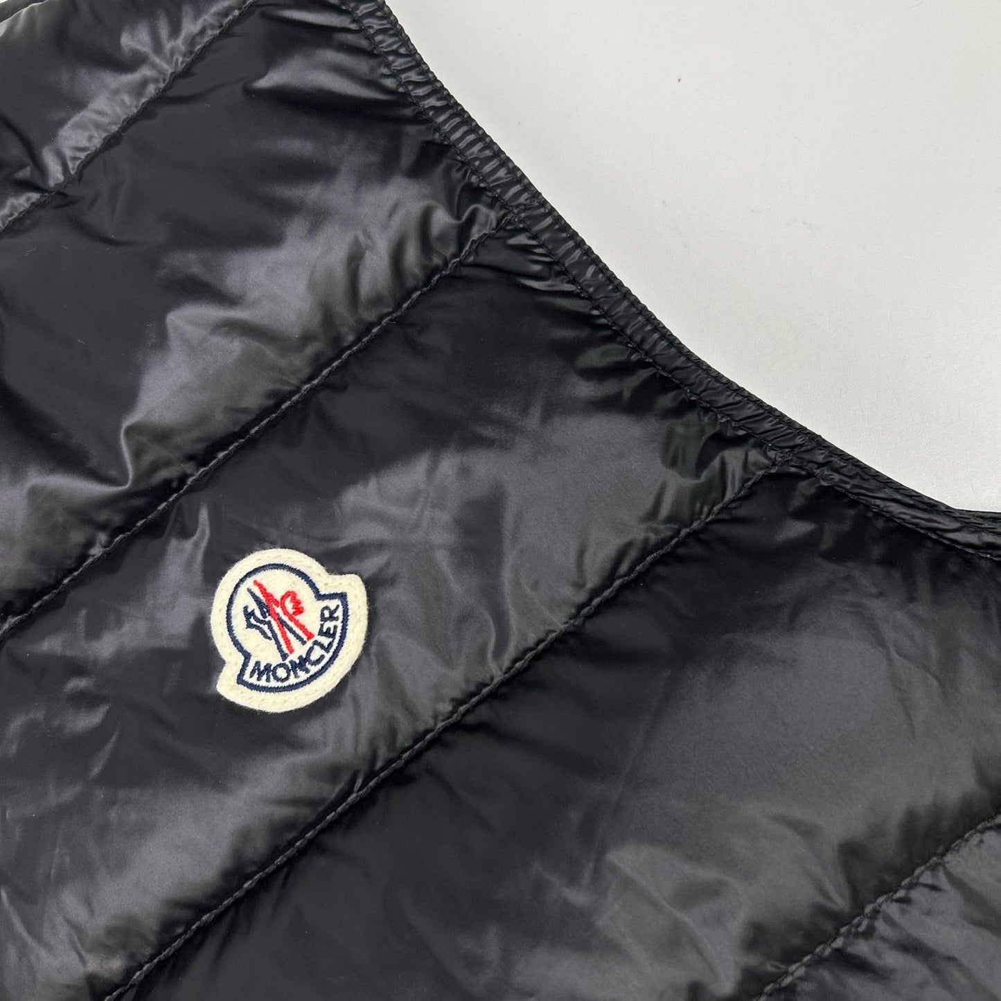 MONCLER モンクレール 19年 ブラック GUI ギュイ ダウンベスト ジャケット